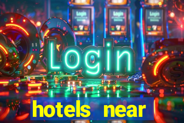 hotels near liverpool hospital